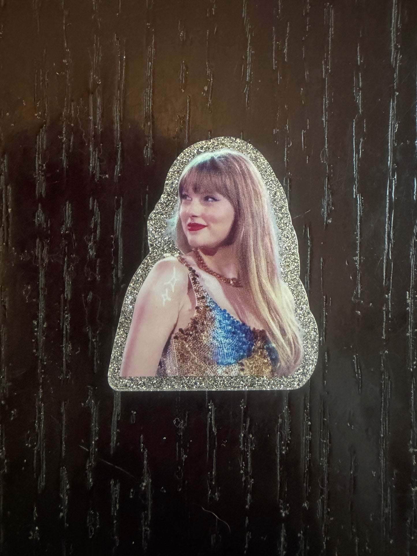 Taylor Swift badge reel