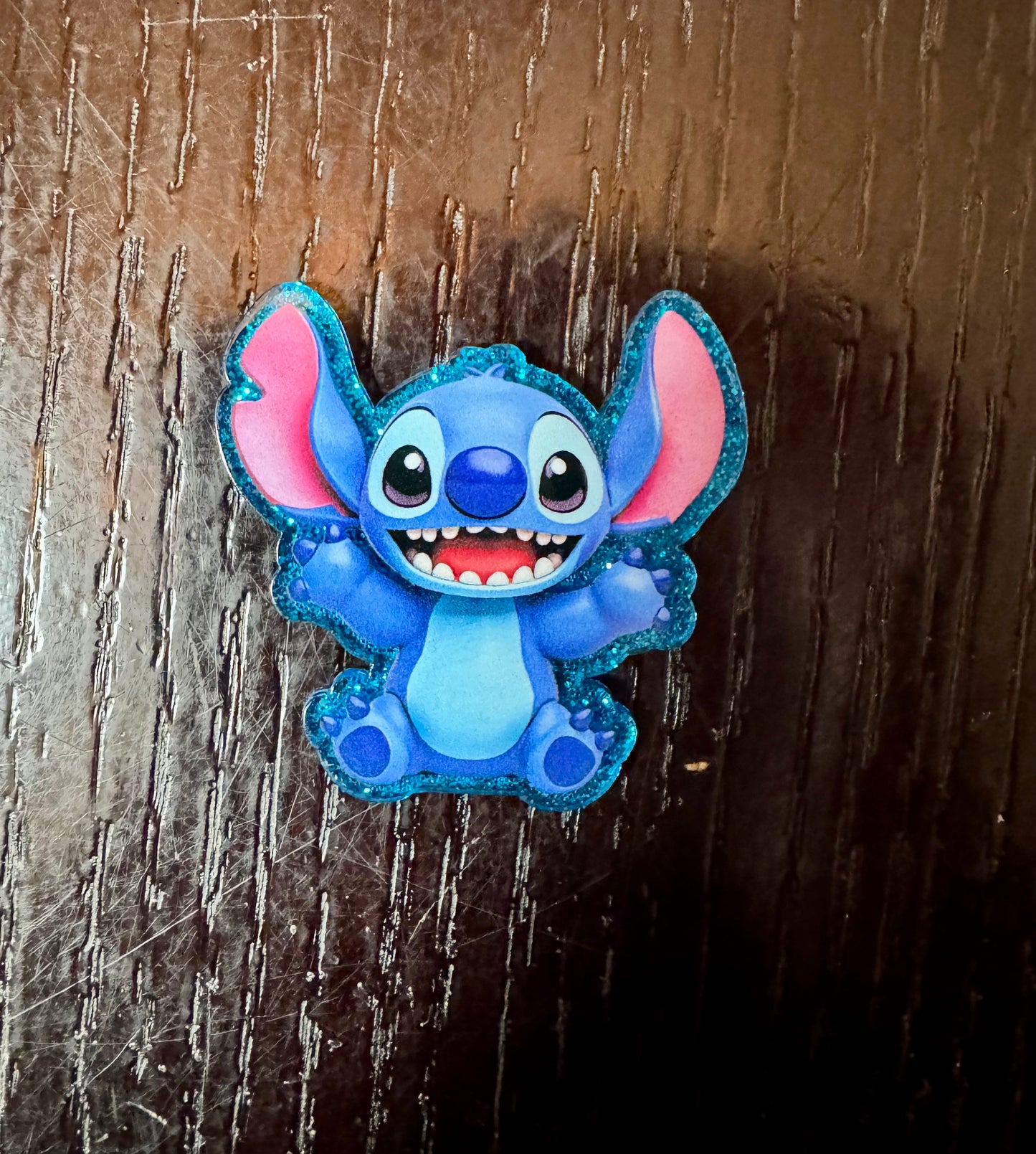 Stitch badge reel