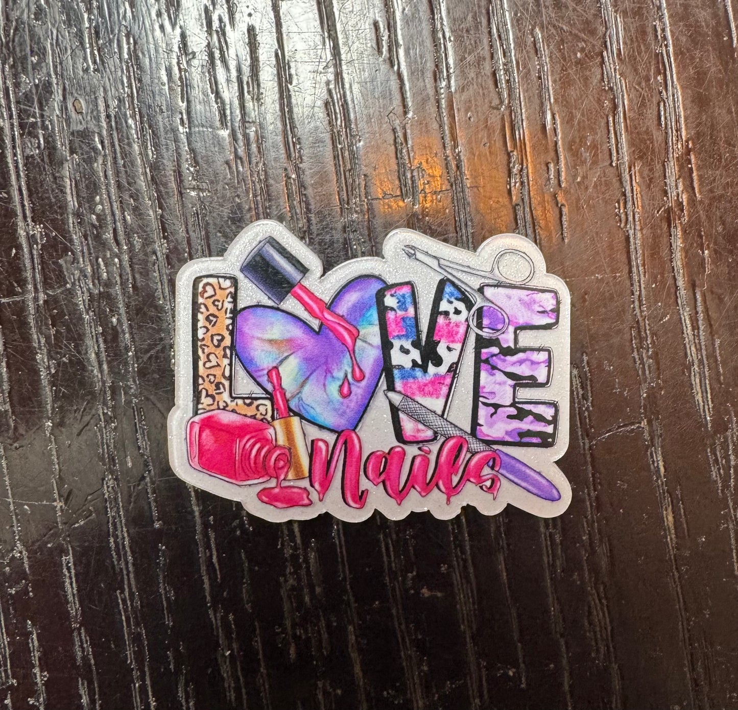 Love Nails badge reel