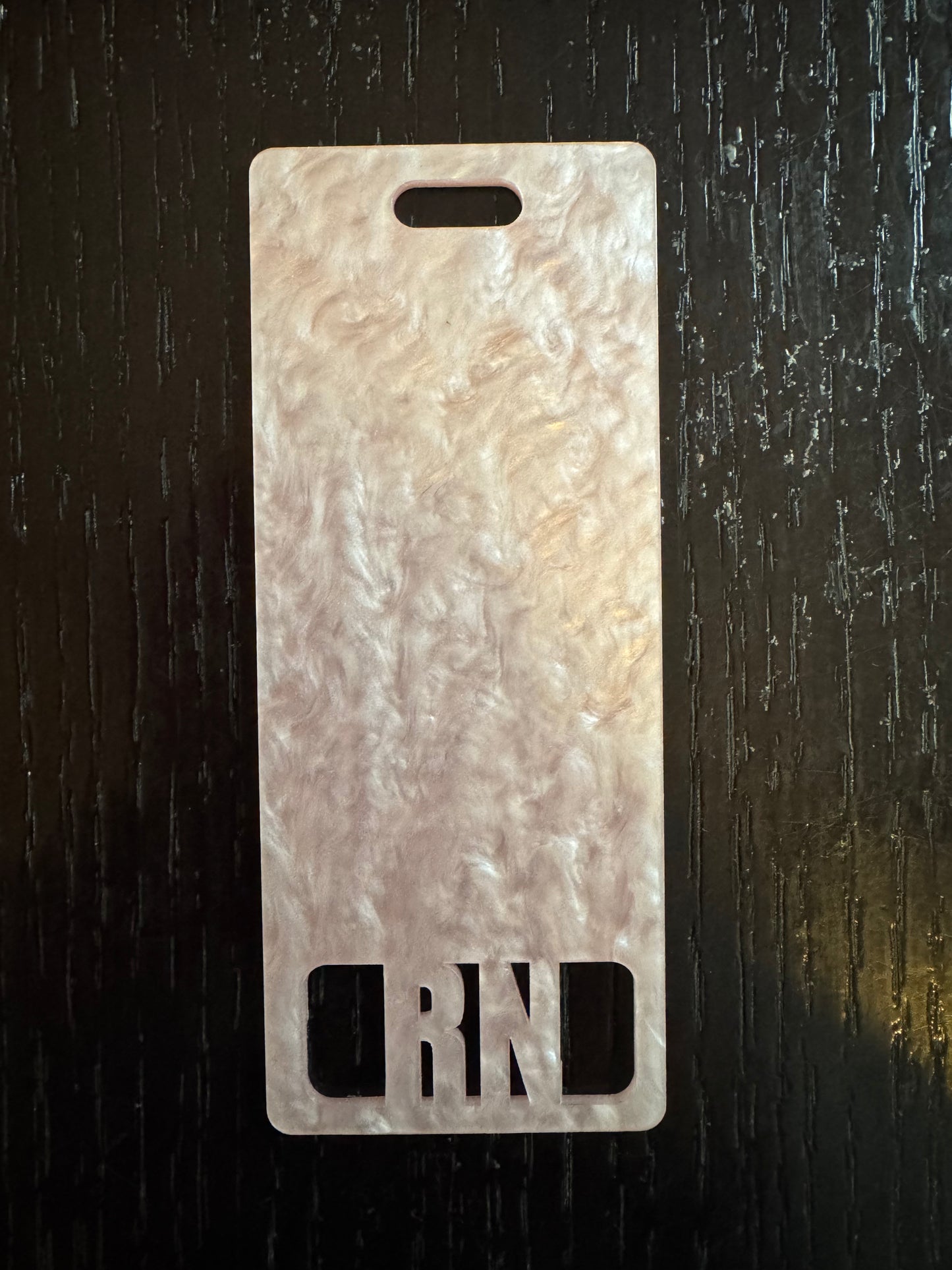 RN vertical badge buddy (light pink marble)