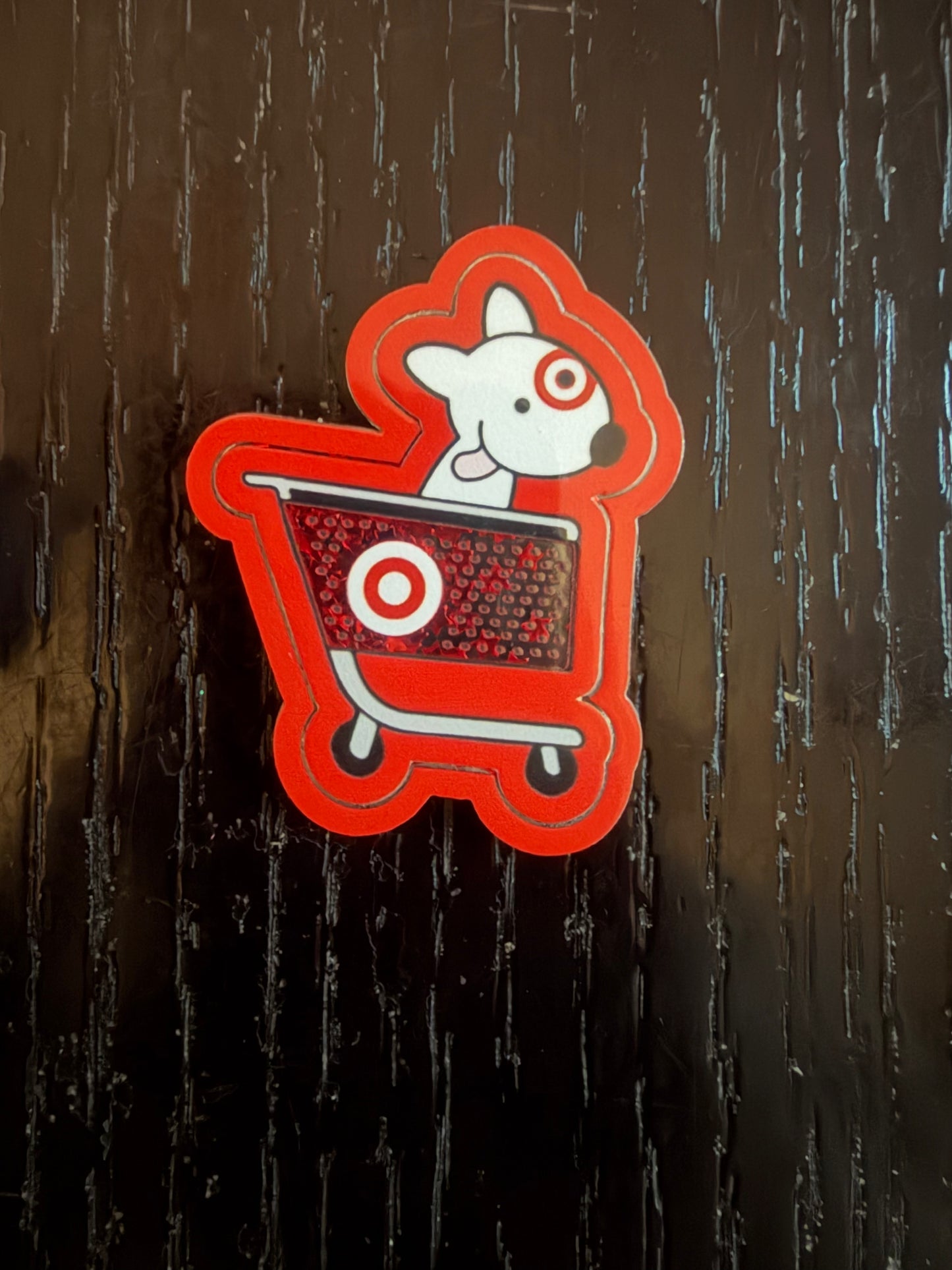 Target shaker badge reel