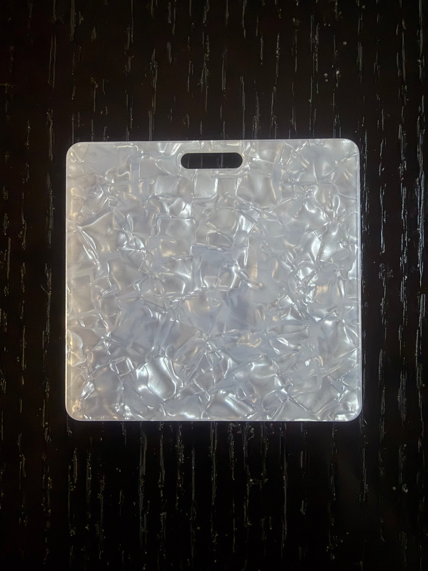 Blank badge buddy (white chunky marble)
