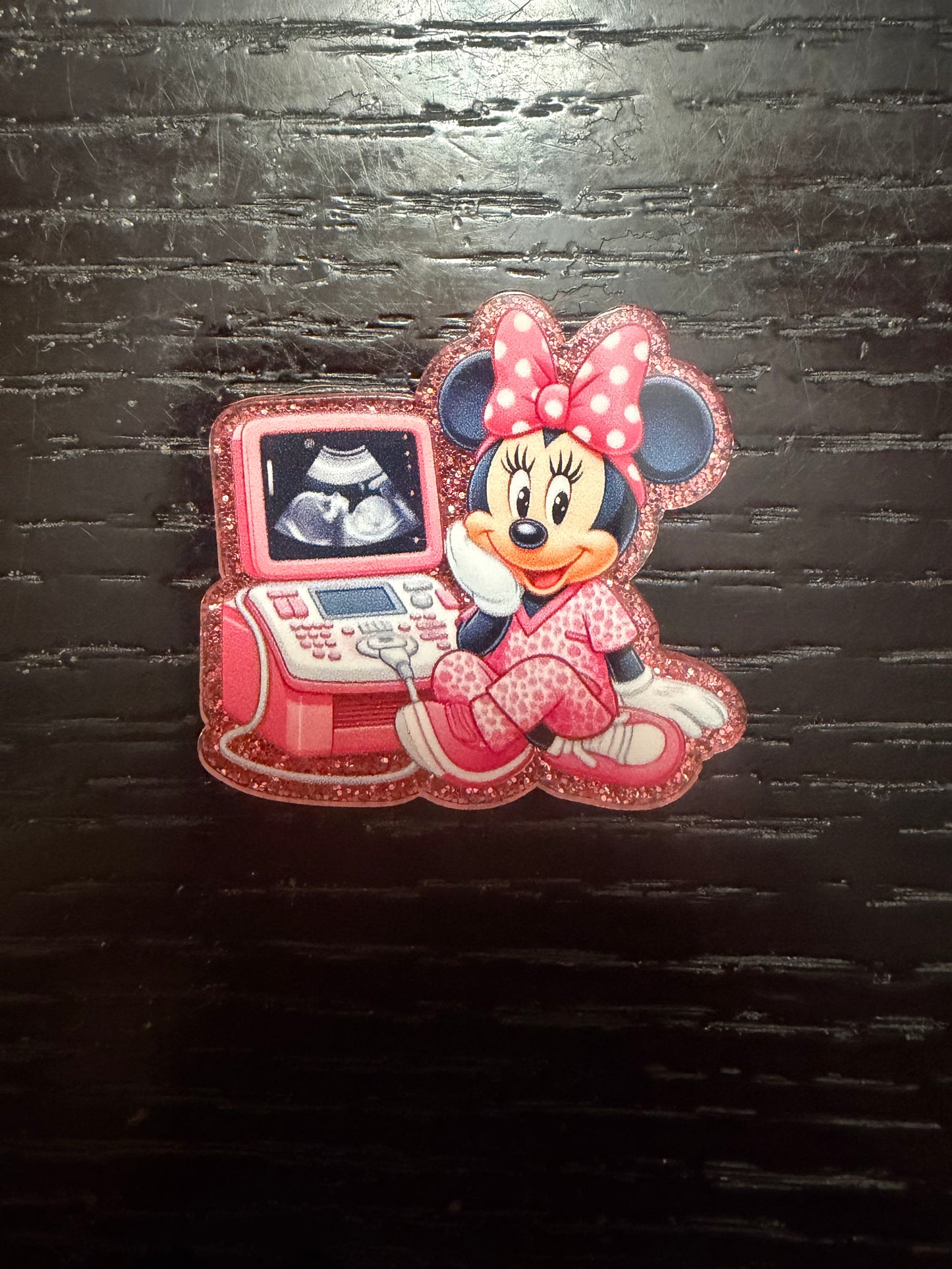 Ultrasound badge reel