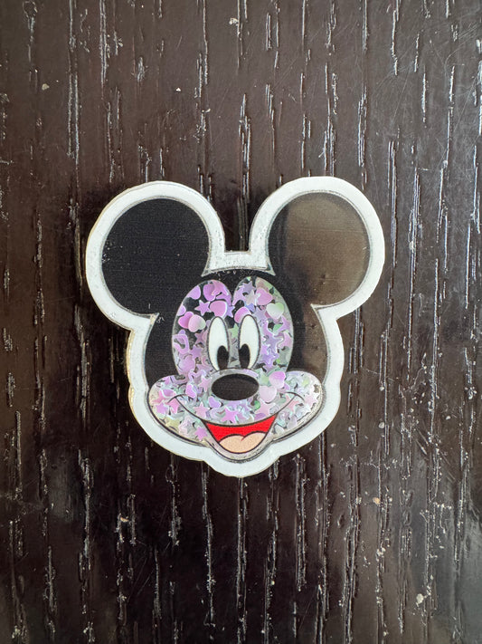 Mickey shaker badge reel
