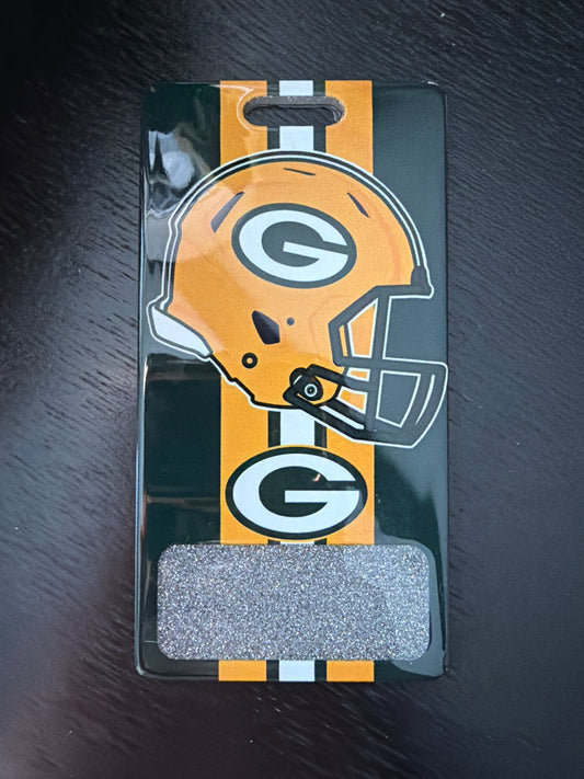 Packers vertical badge buddy