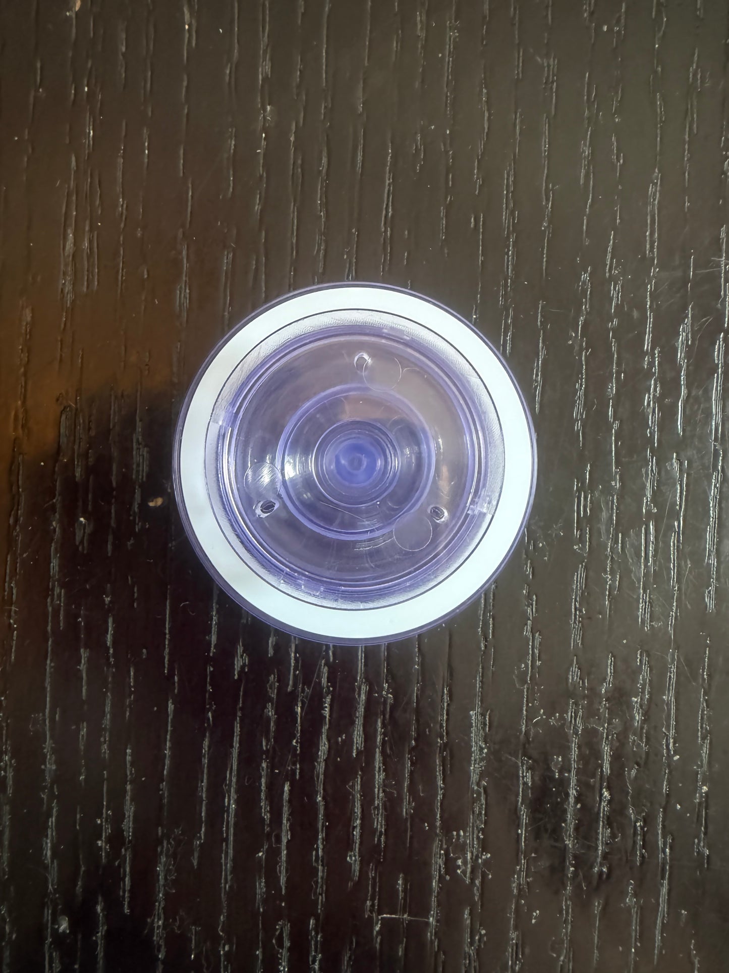 Pop socket (clear purple)