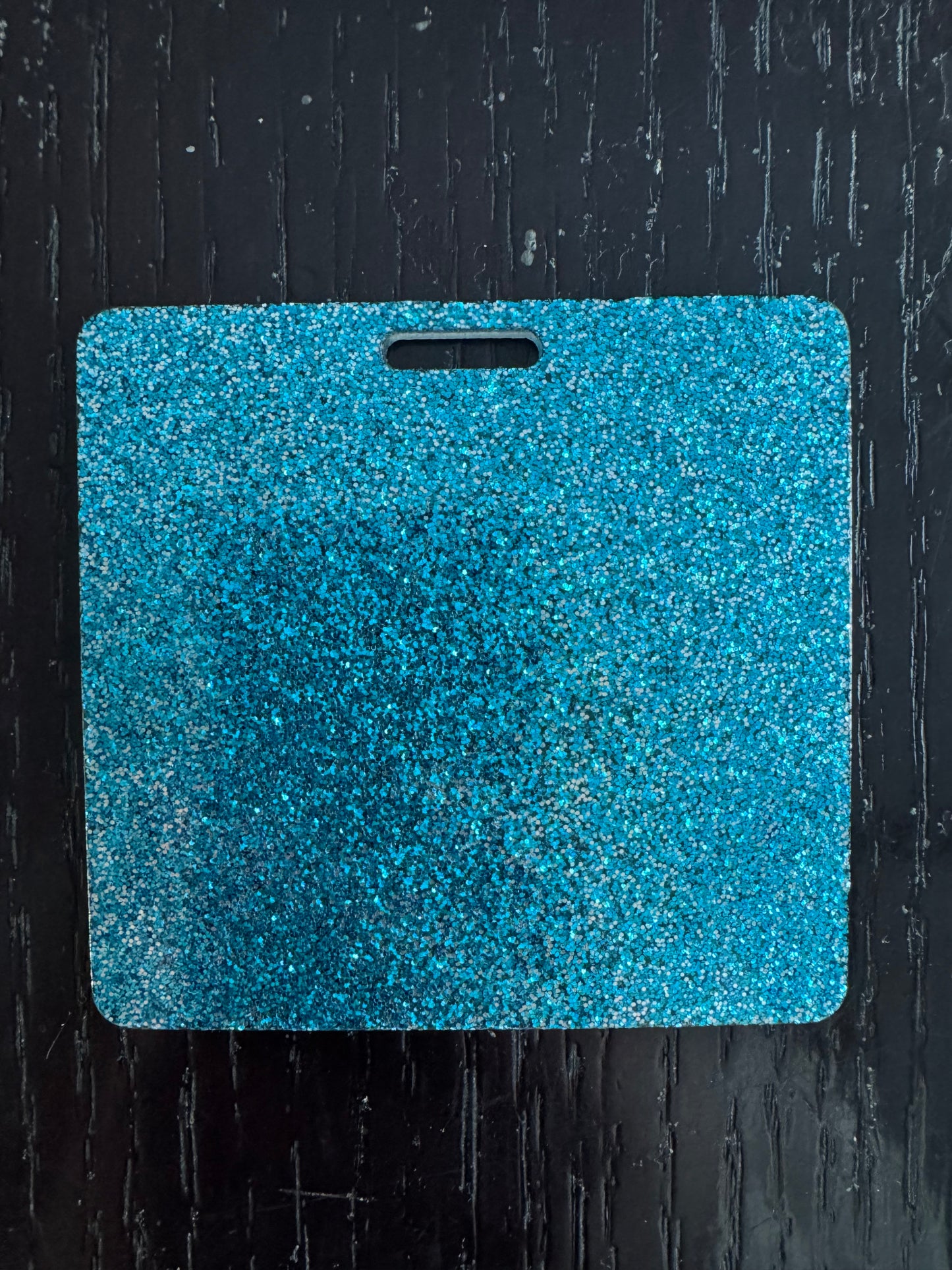 Blank Turquoise glitter badge buddy