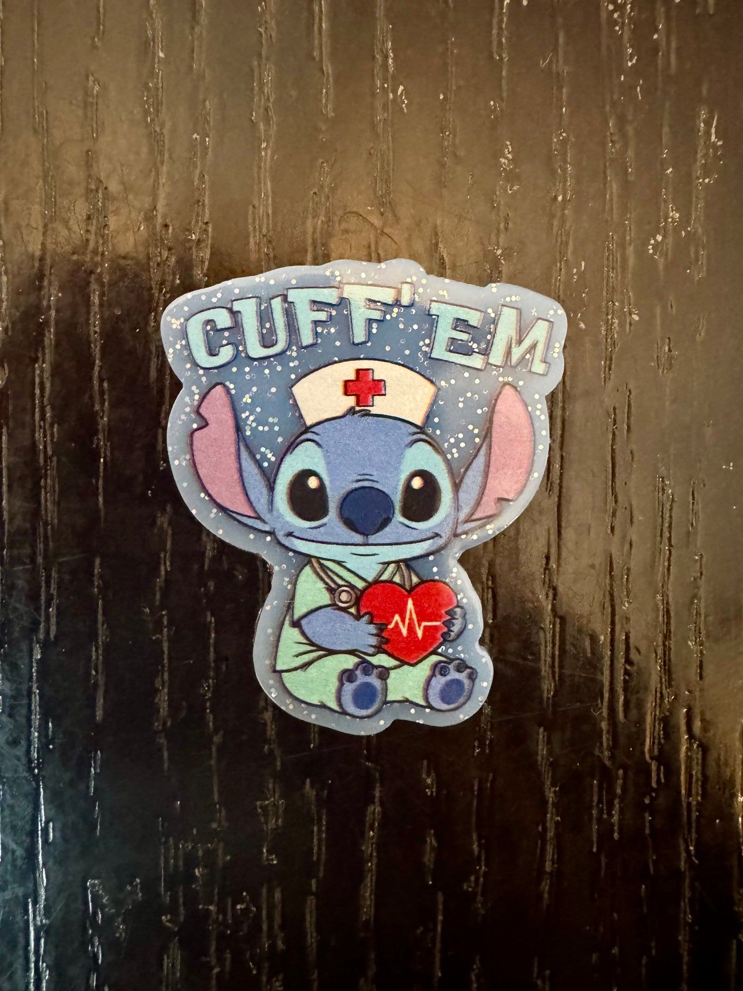 Stitch badge reel