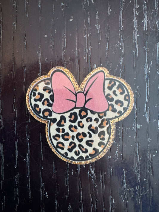 Minnie head badge reel