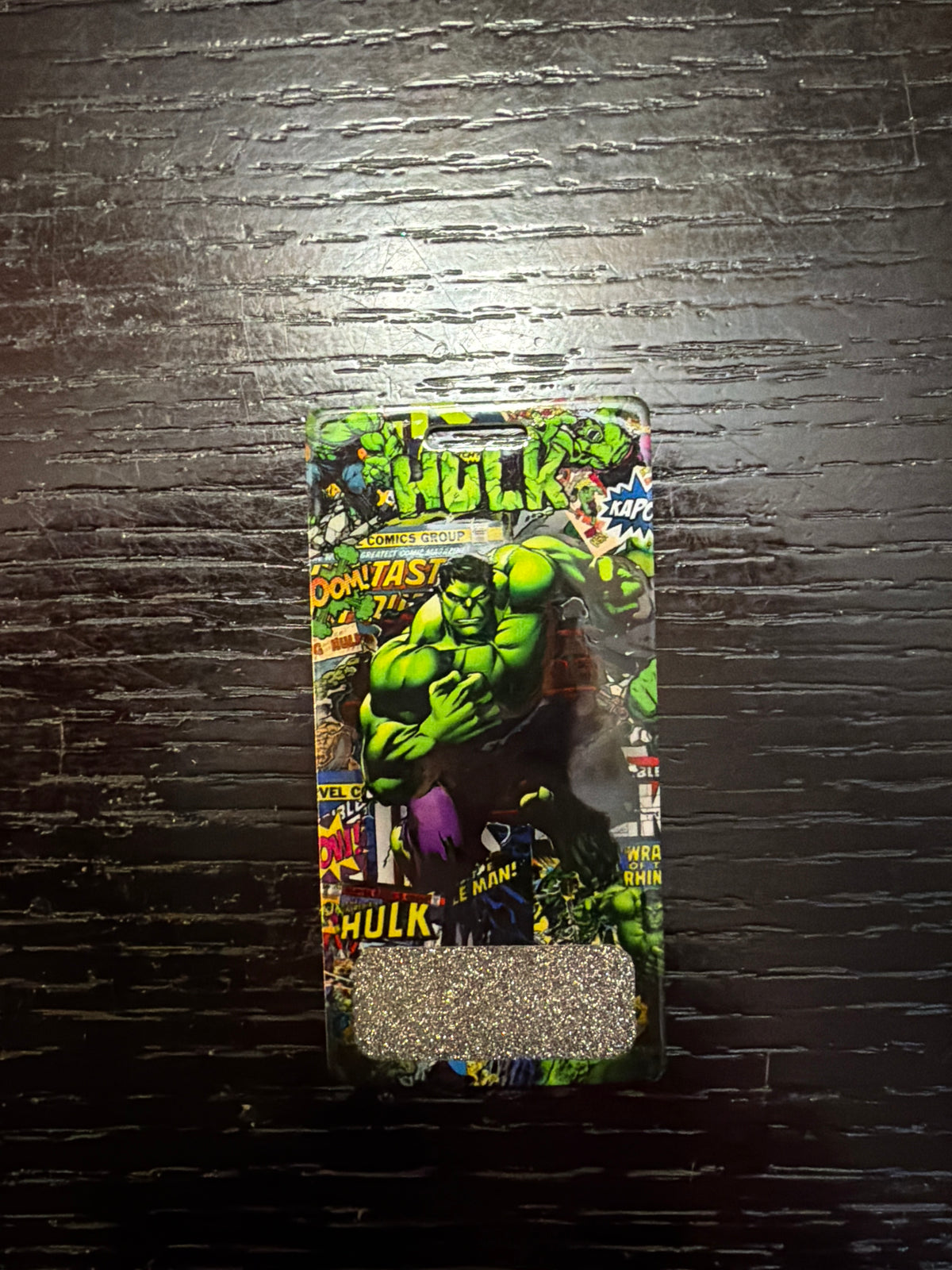 Hulk vertical badge buddy