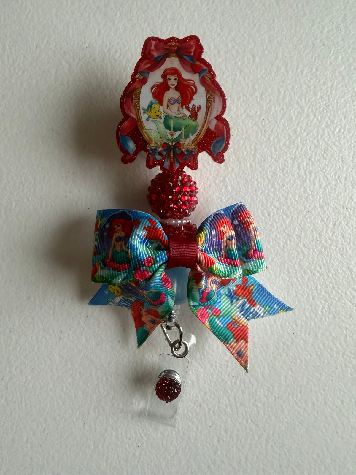 Ariel badge reel