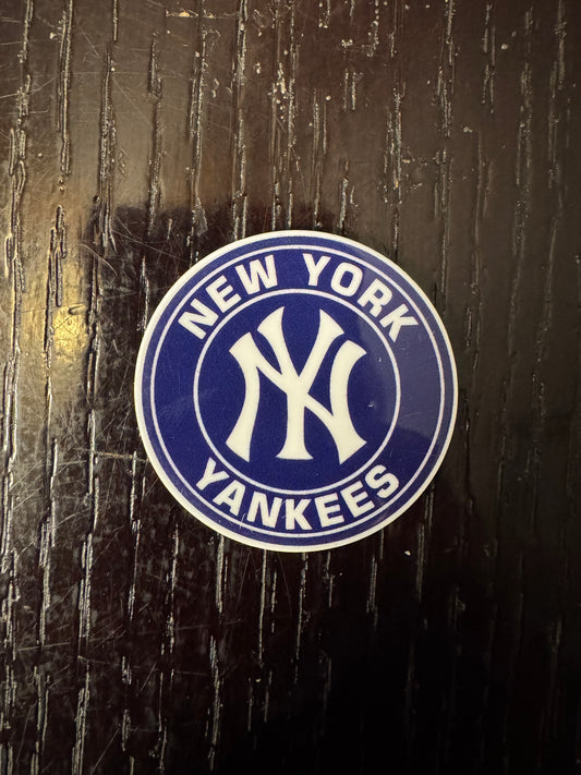 Yankees (no glitter) badge reel