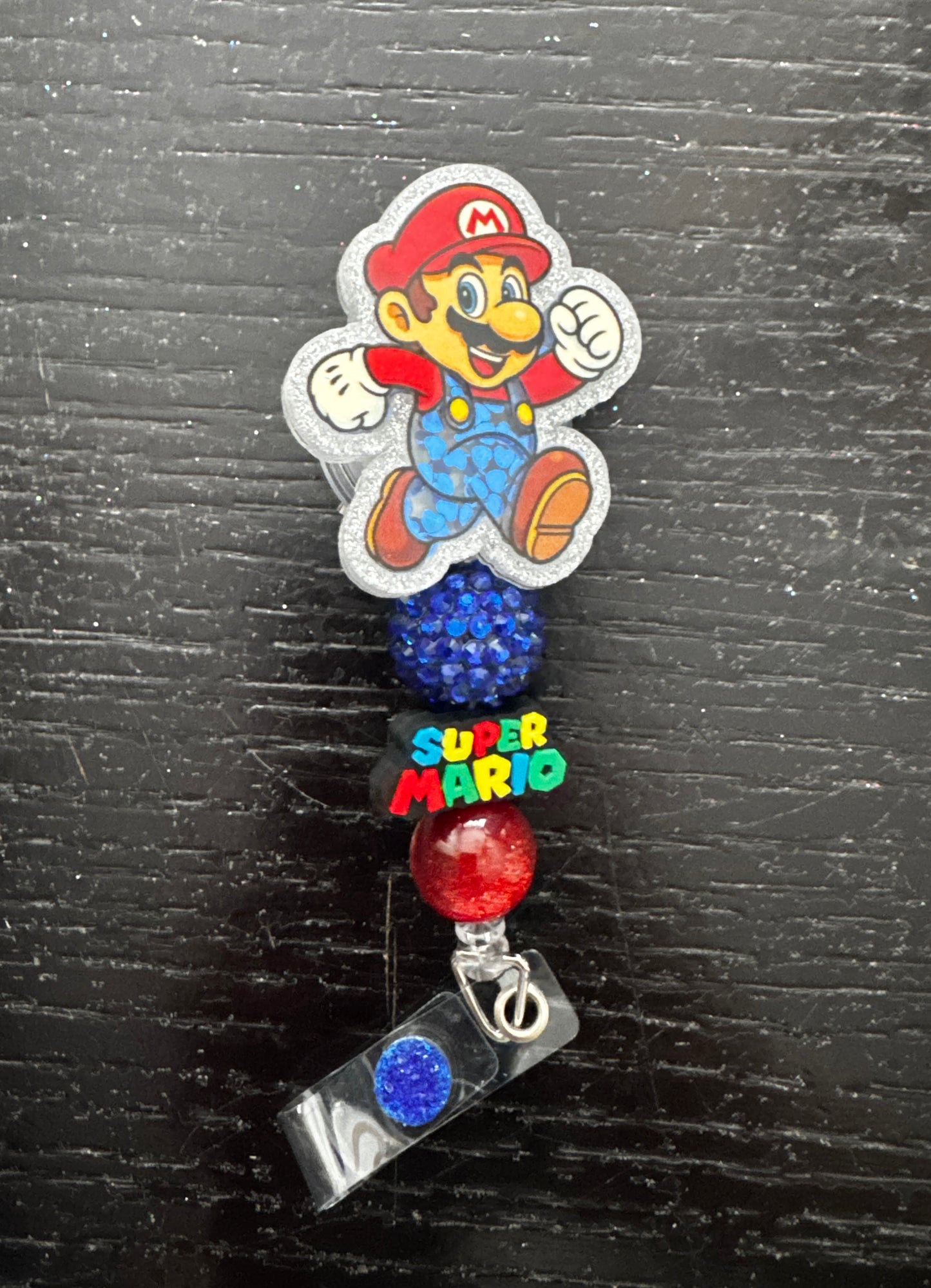 Super Mario shaker badge reel