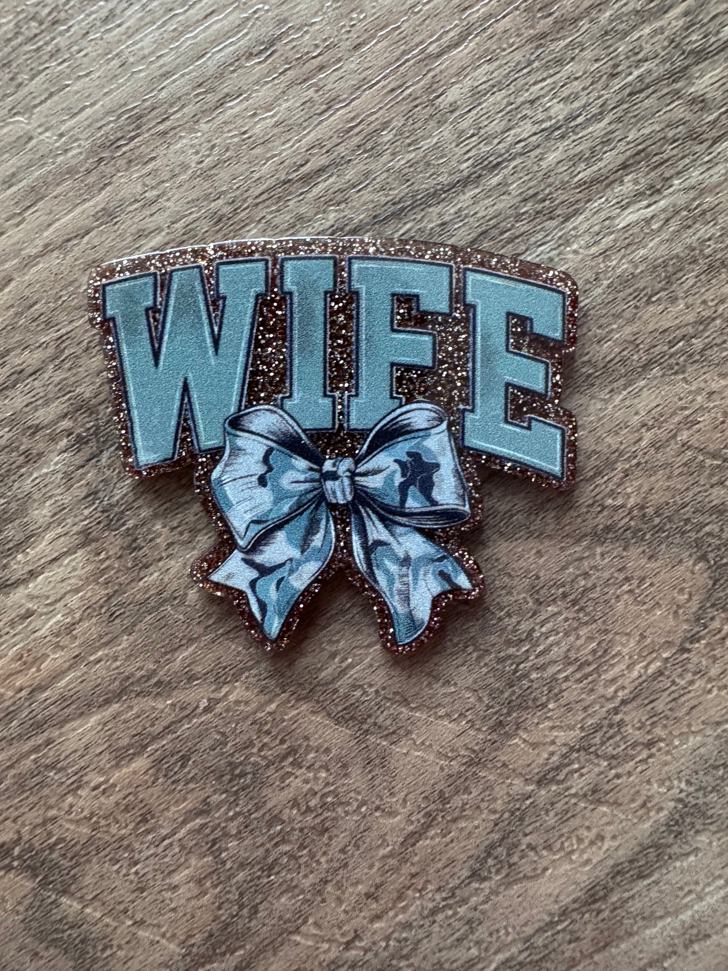 Wife badge reel
