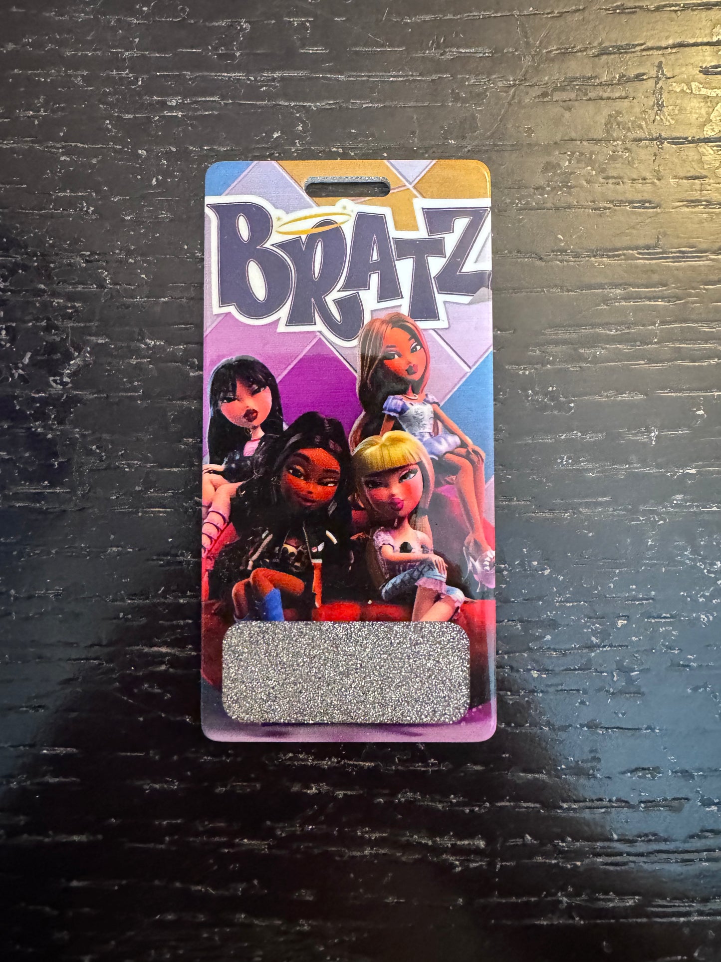 Bratz vertical badge buddy