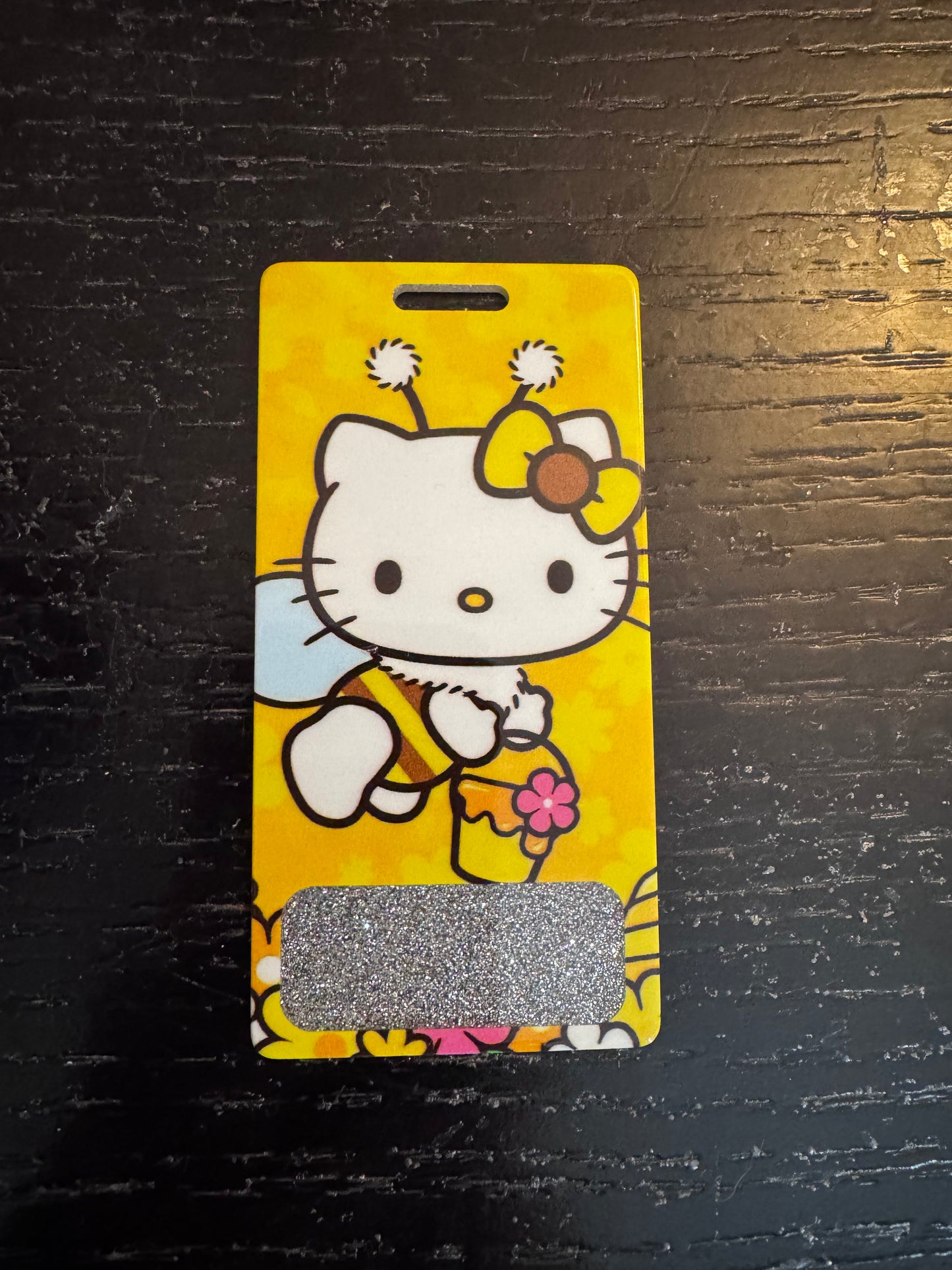 Hello Kitty vertical badge buddy