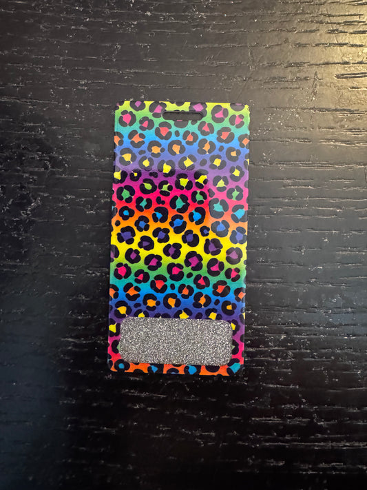 Cheetah vertical badge buddy