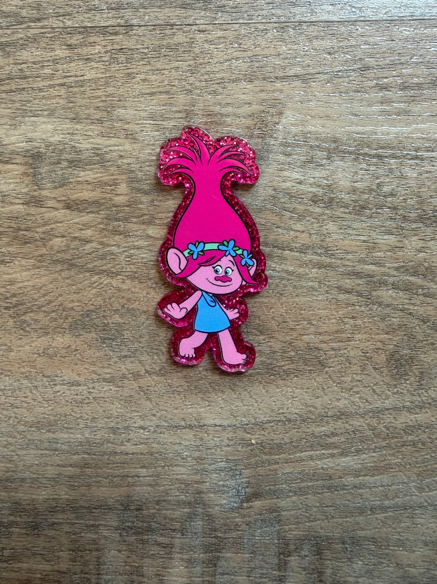 Poppy (Trolls) badge reel