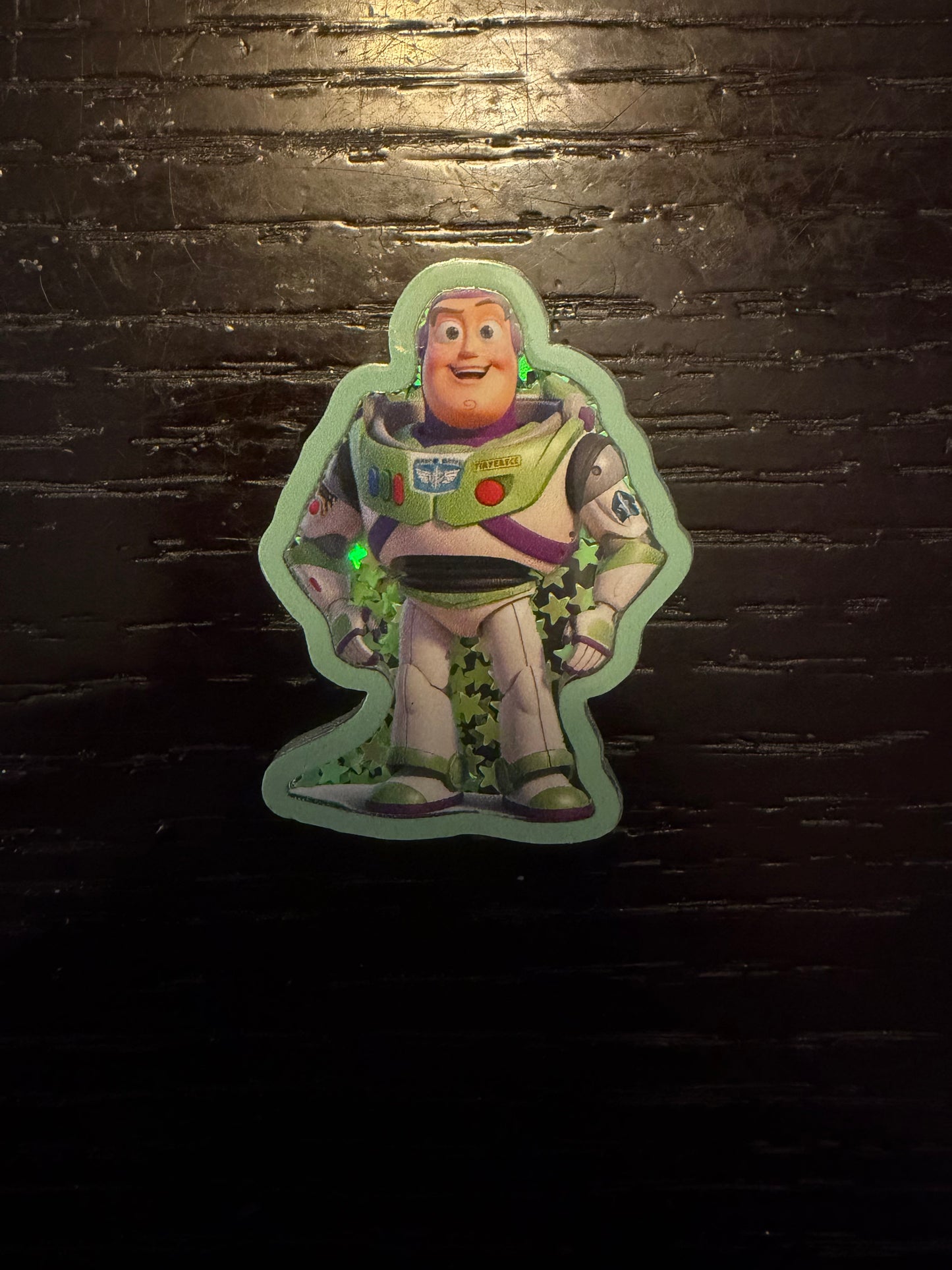 Buzz Lightyear shaker (Toy Story) badge reel
