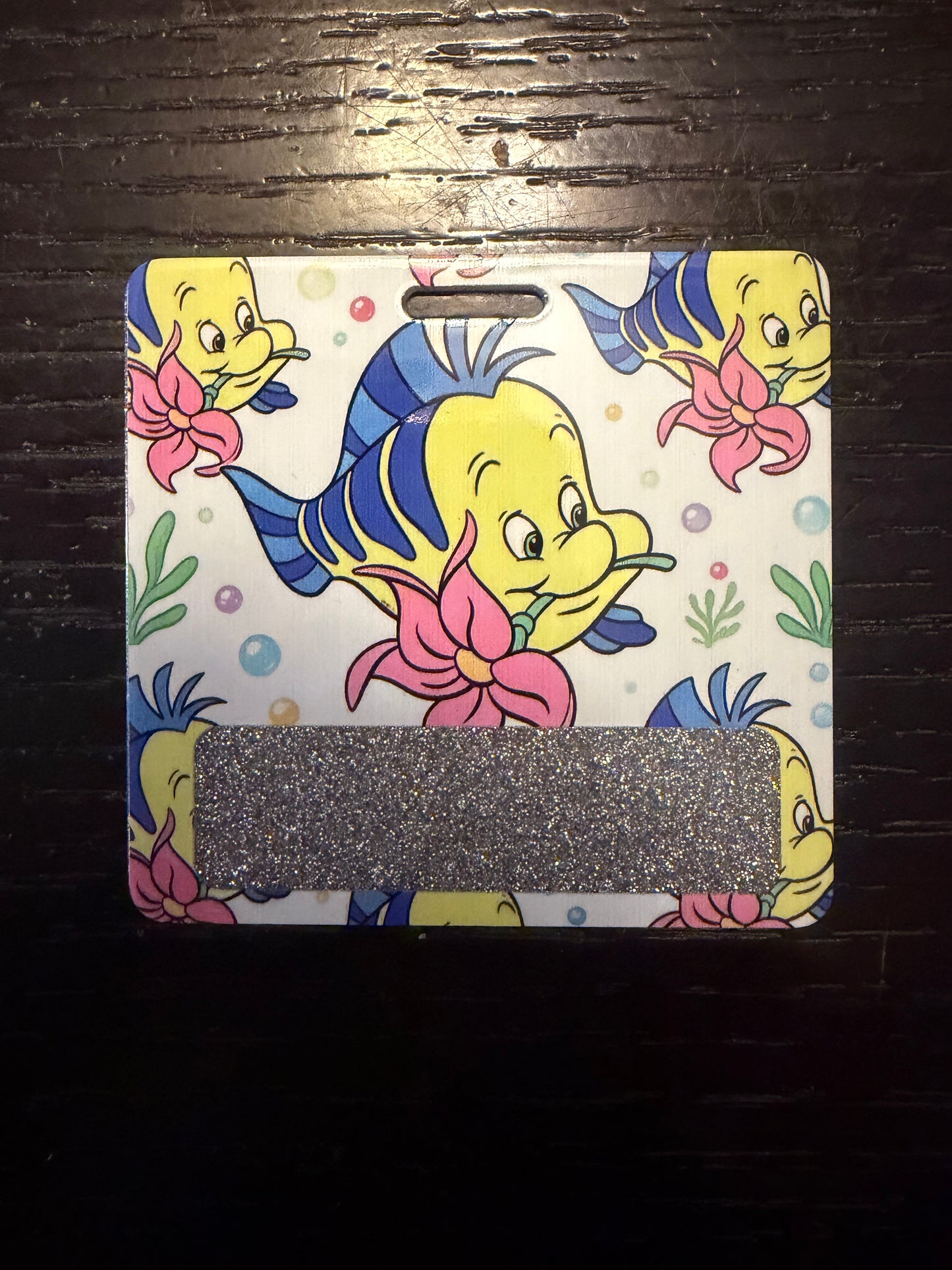 Flounder badge buddy