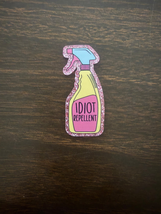 Idiot repellent badge reel