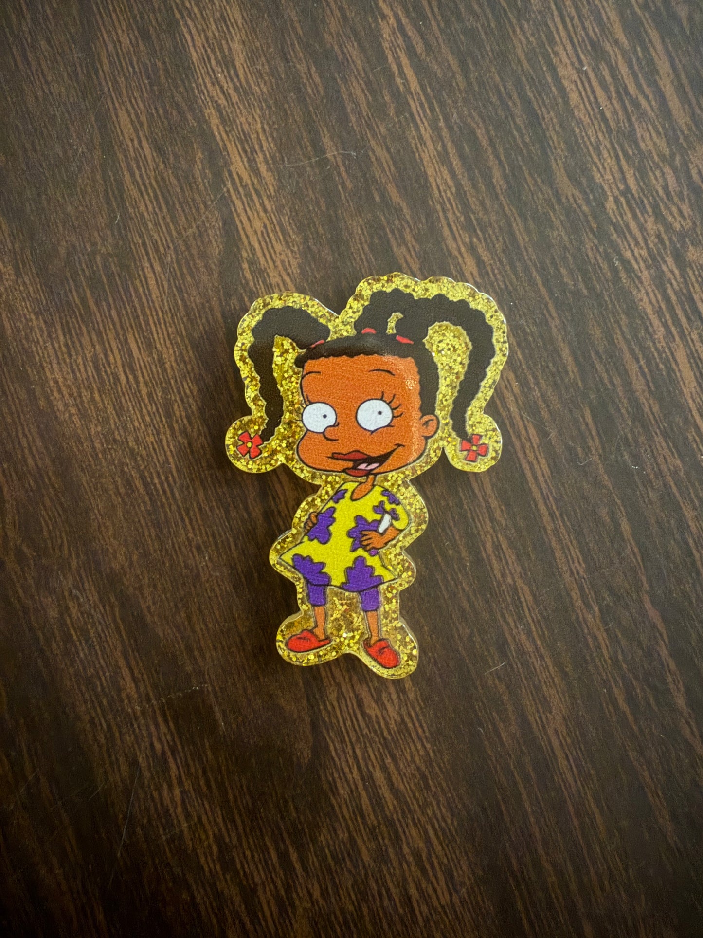 Rugrats (Suzy) badge reel (gold background)