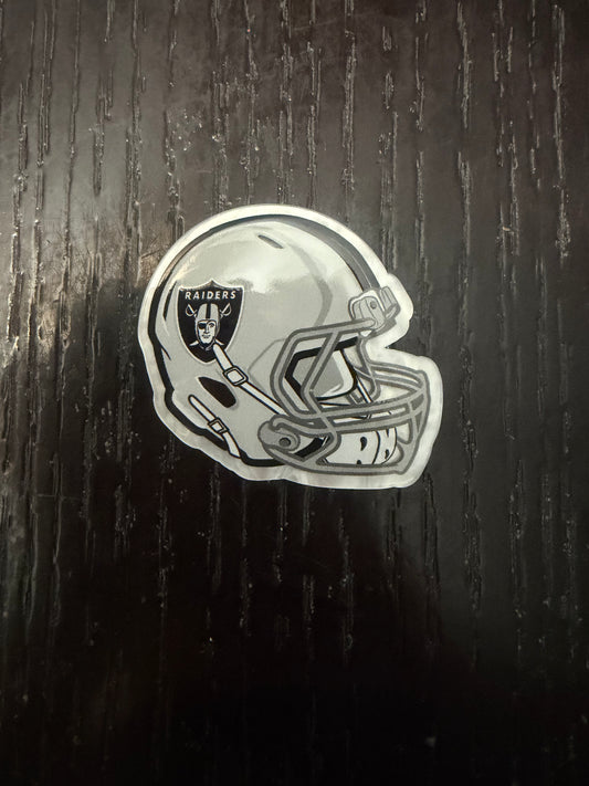 Raiders badge reel (no glitter)