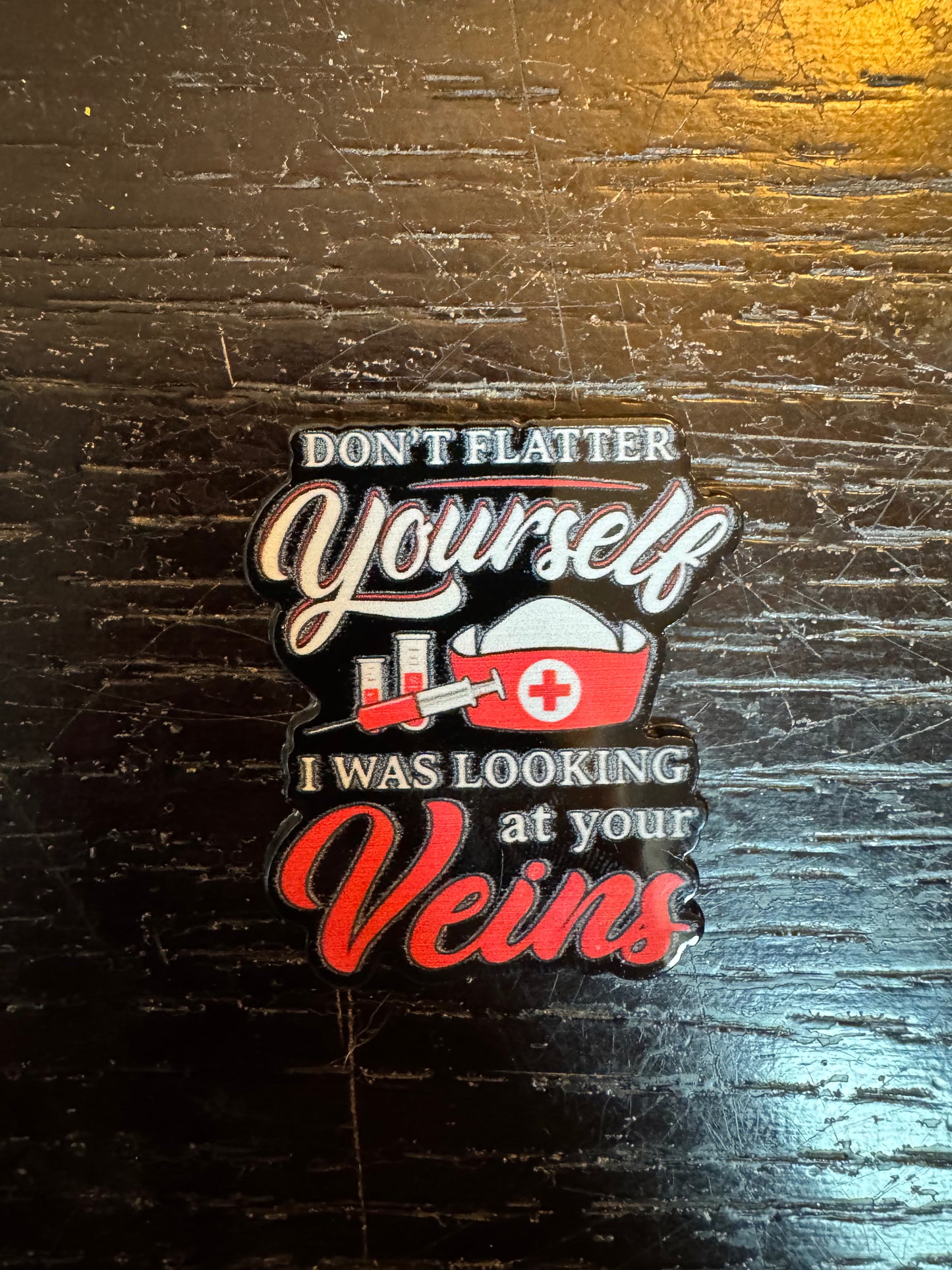 Veins badge reel (no glitter)