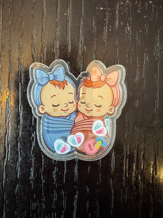 Babies shaker badge reel