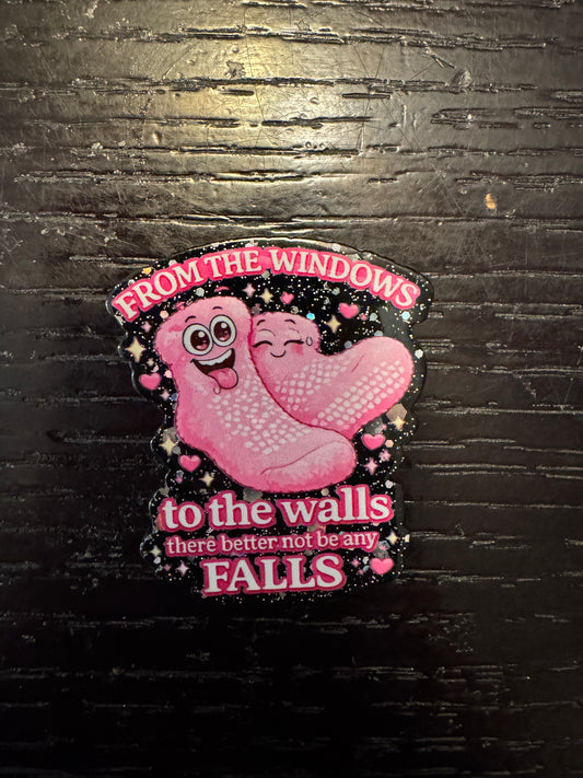 Falls badge reel