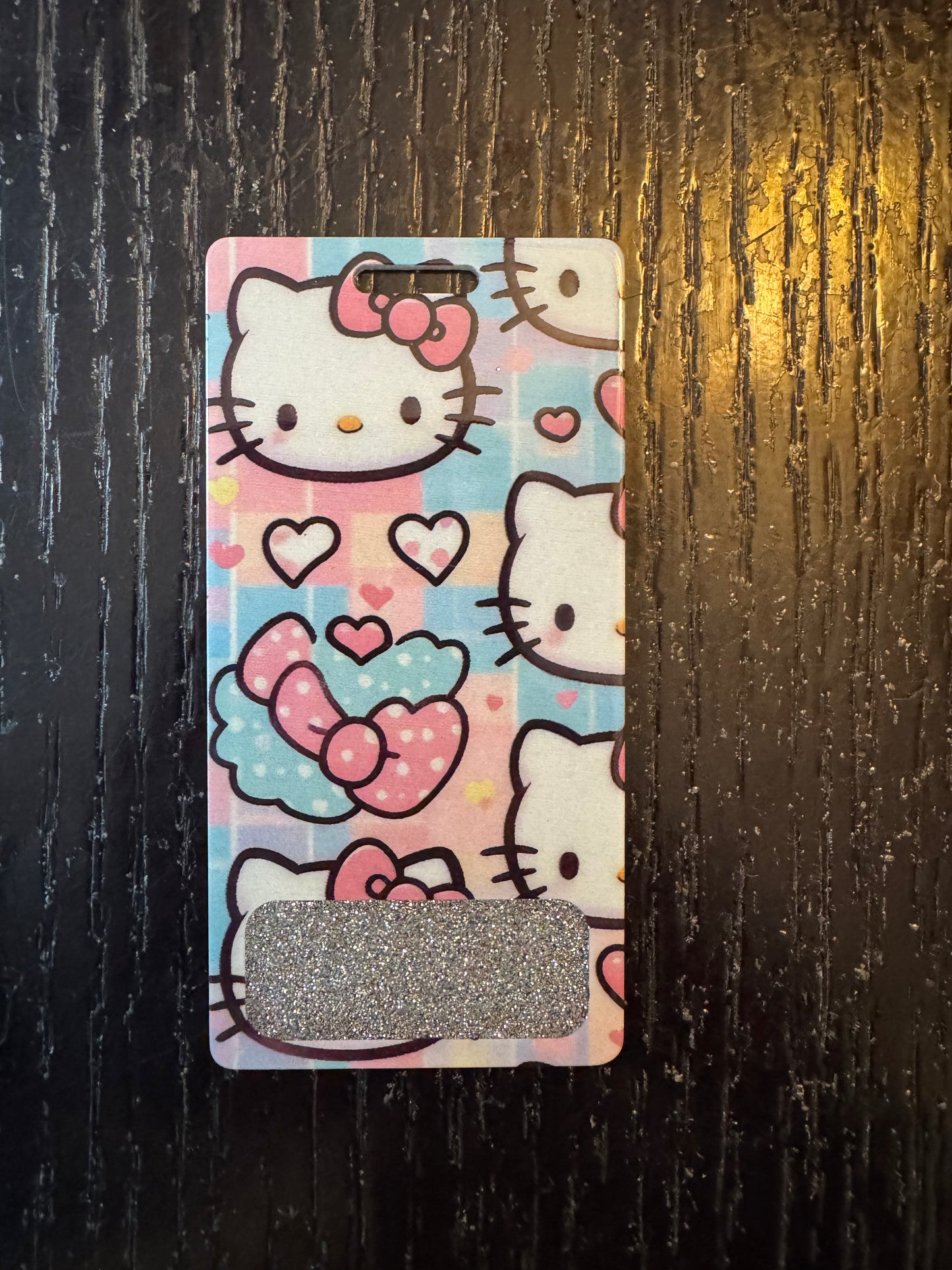 Hello Kitty vertical badge buddy