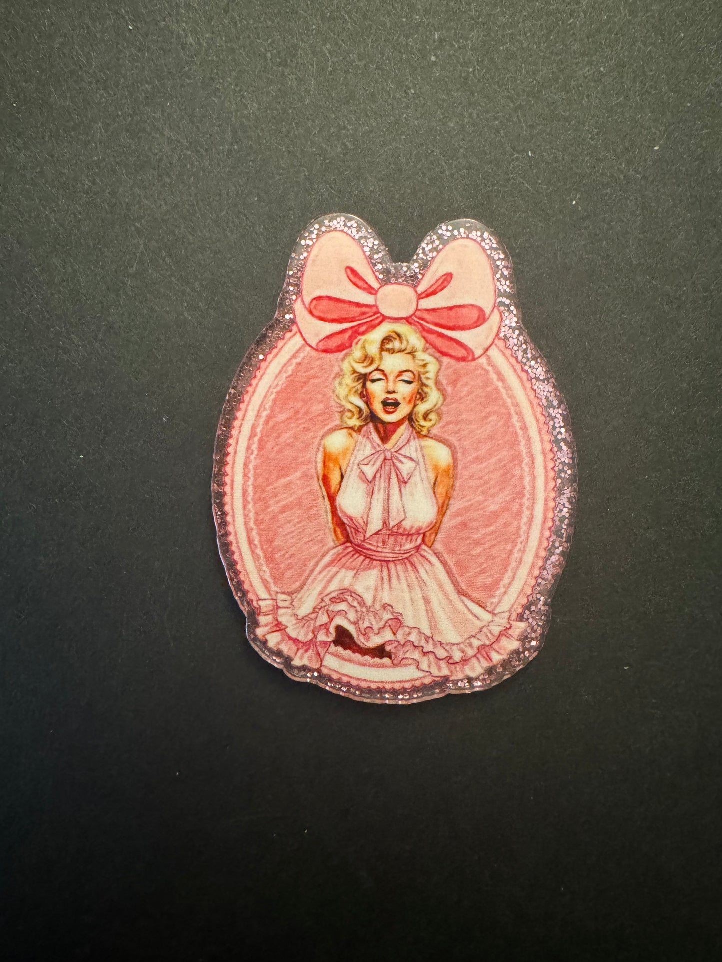 Marilyn Monroe badge reel